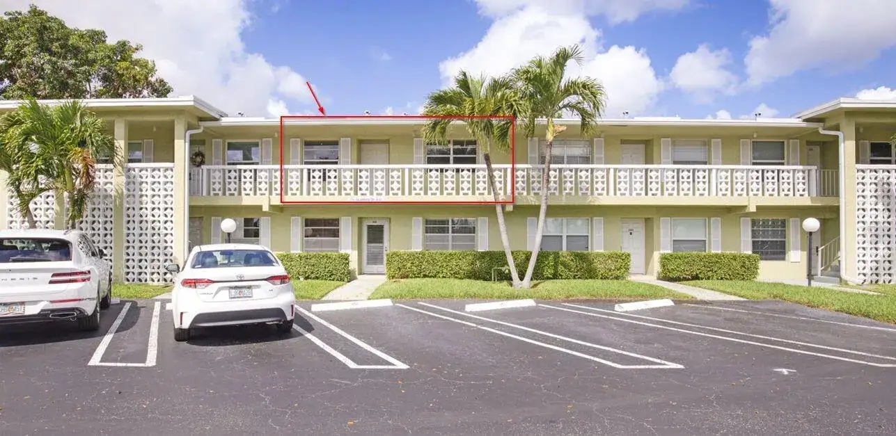 1141 Calamondin Terrace # 202, Delray Beach FL 33445