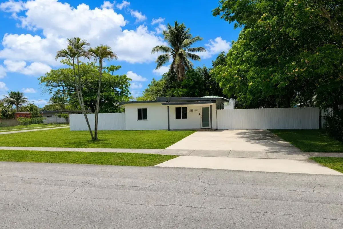 1100 NW 141st Street, Miami FL 33168