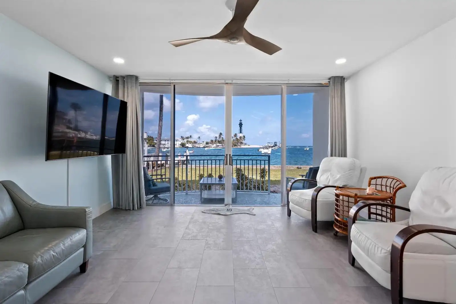 2508 Bay Drive Unit 105, Pompano Beach FL 33062