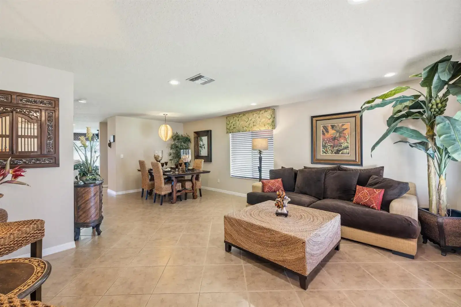 5580 45th Avenue, Vero Beach FL 32967 photo 2