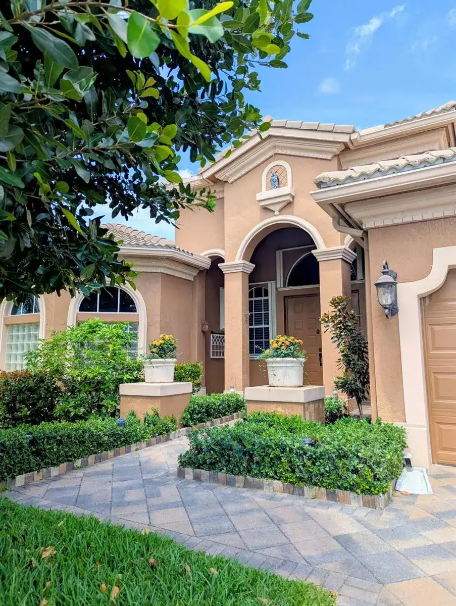 10640 Oak Meadow Lane, Lake Worth FL 33449 photo 2