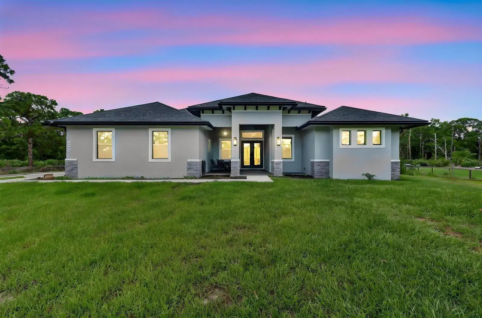 2643 Dyer Road, Fort Pierce FL 34952 photo 2