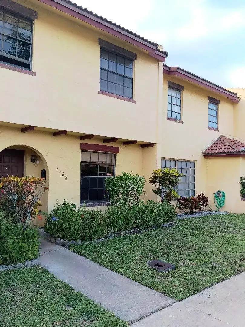 2768 NW 47th Lane # 2803, Lauderdale Lakes FL 33313 photo 2
