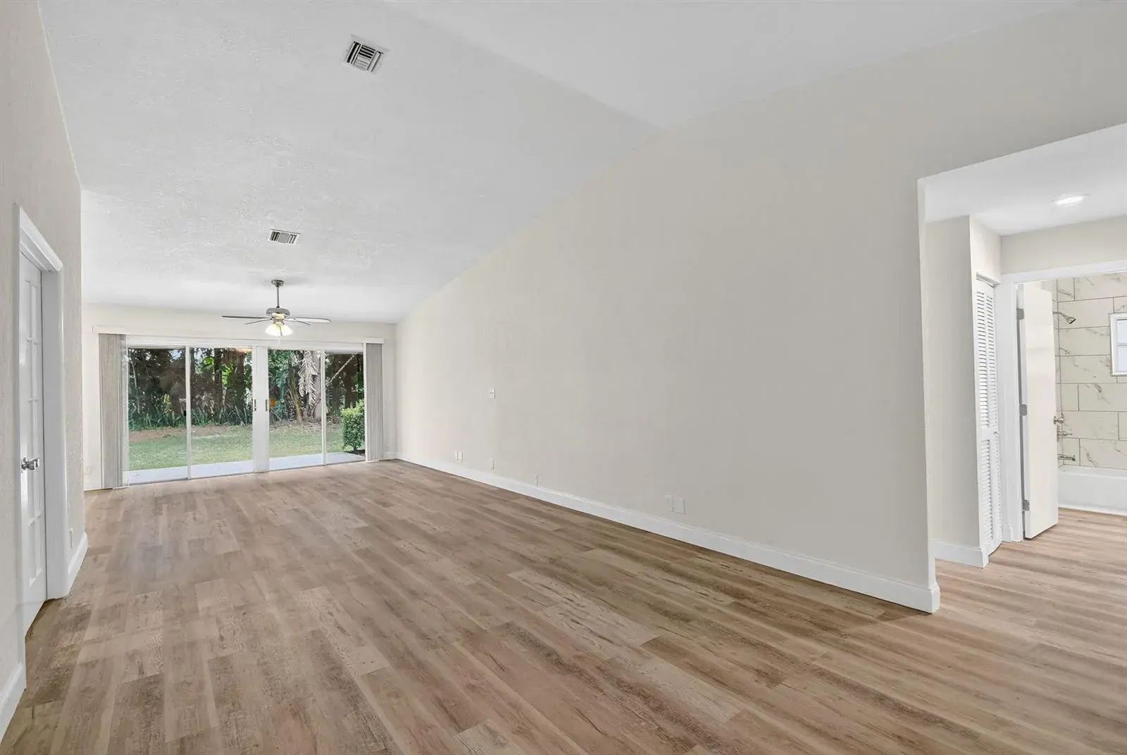 3730 Green Cypress Way, Lake Worth FL 33467 photo 5