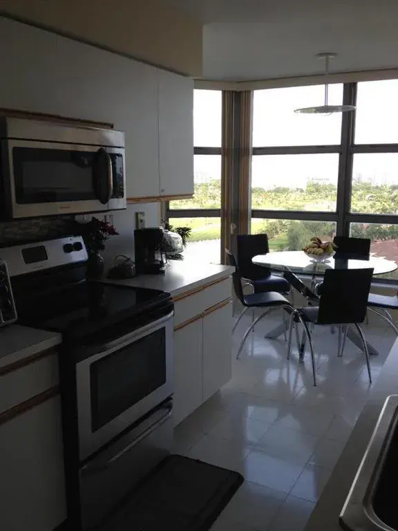3400 NE 192nd Street NE # 1708, Aventura FL 33180