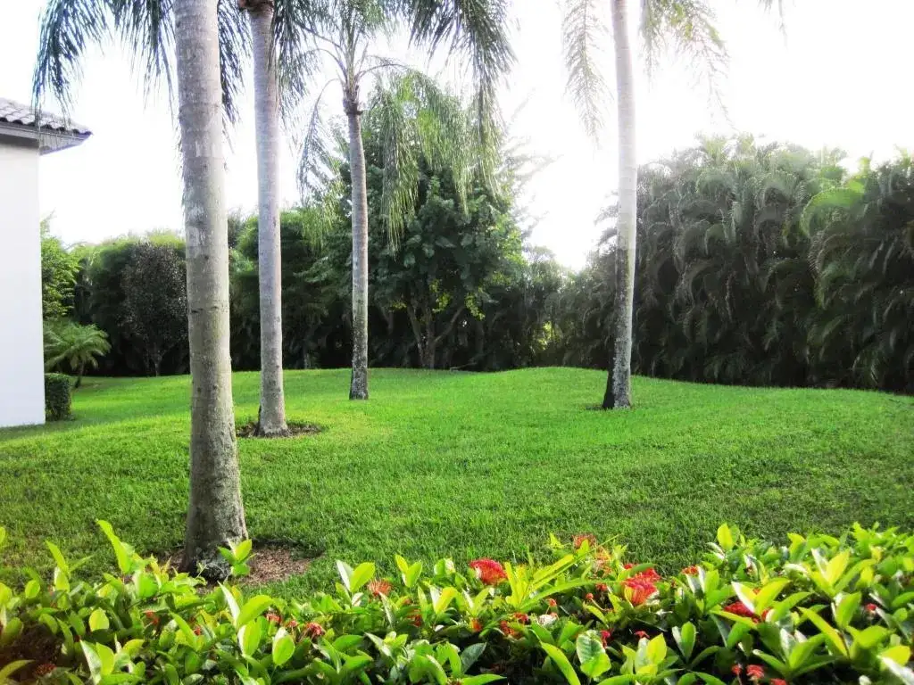 11706 Briarwood Circle # 1, Boynton Beach FL 33437 photo 4