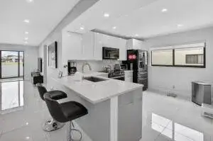 15401 Pembridge Avenue # 15, Delray Beach FL 33484 photo 2