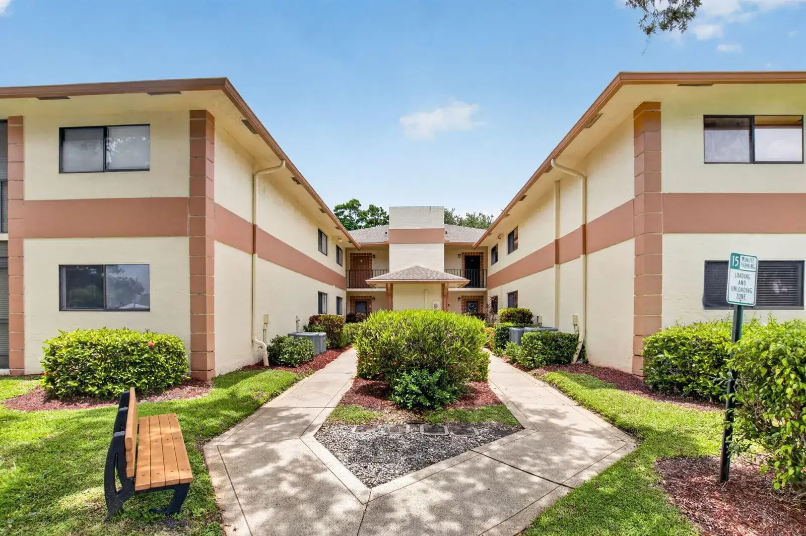 15401 Pembridge Avenue # 15, Delray Beach FL 33484 photo 3