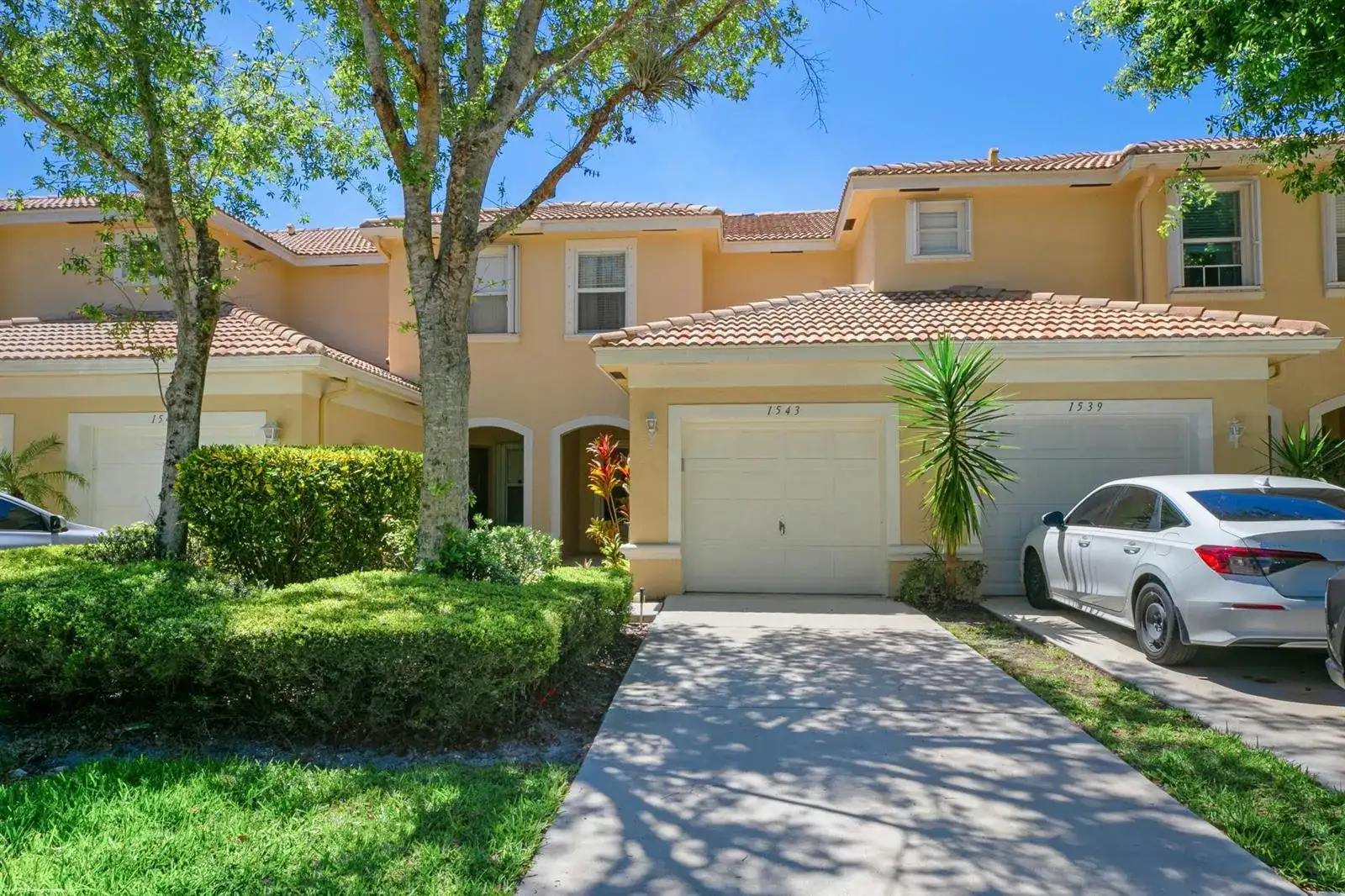1543 Westchester Avenue, Wellington FL 33414 photo 2
