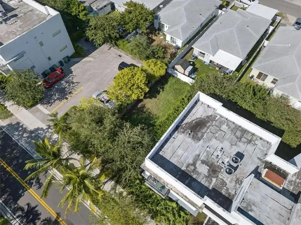 514 Foster Road, Hallandale Beach FL 33009 photo 4