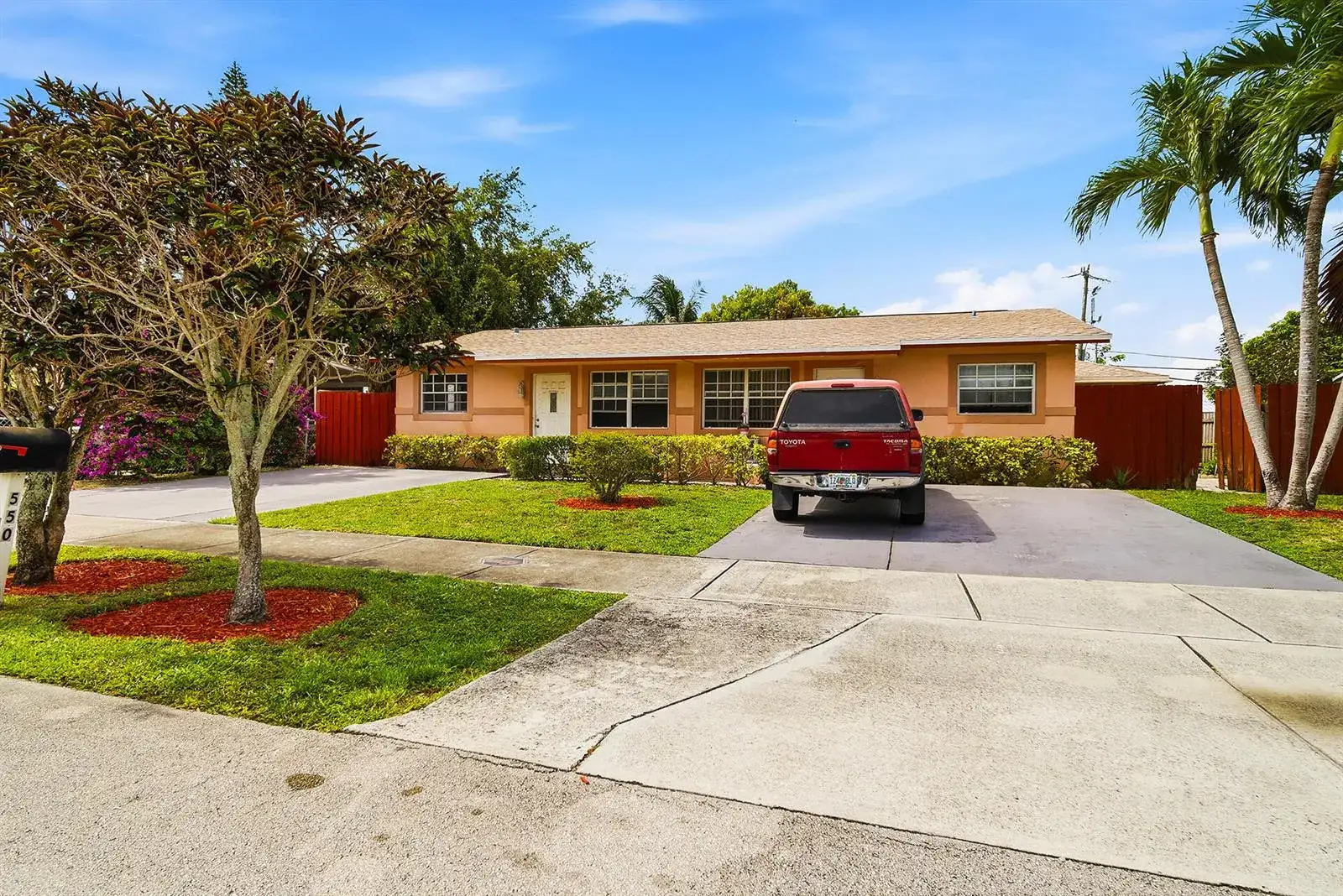 550 NE 37th Street # 2, Pompano Beach FL 33064 photo 3