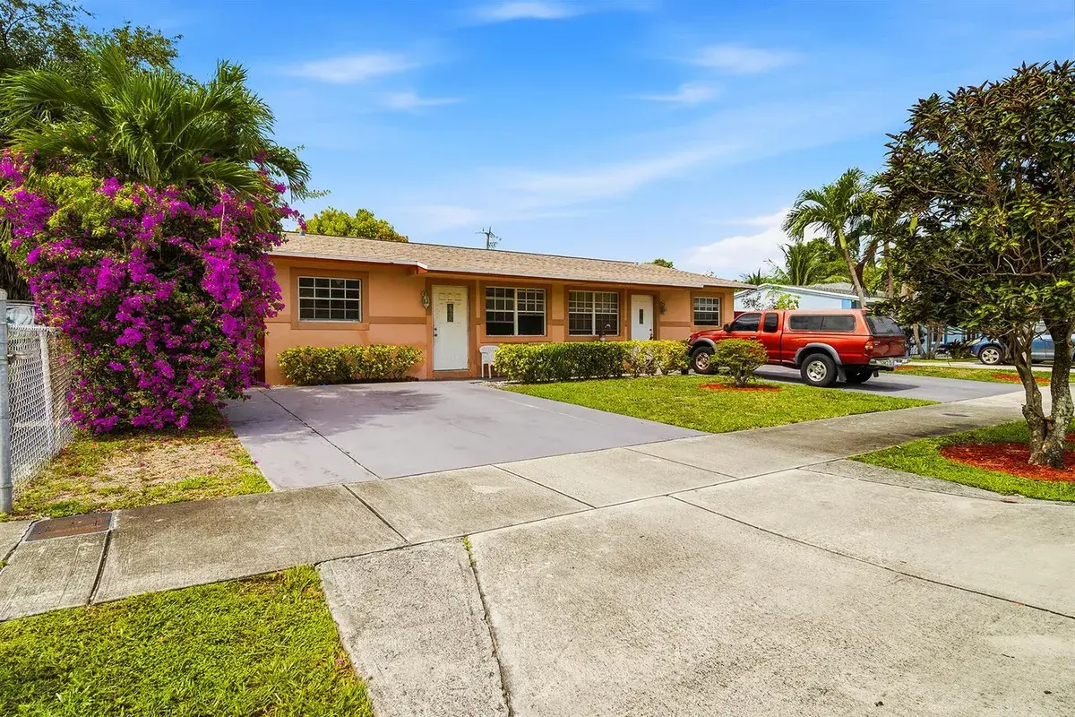 550 NE 37th Street # 2, Pompano Beach FL 33064
