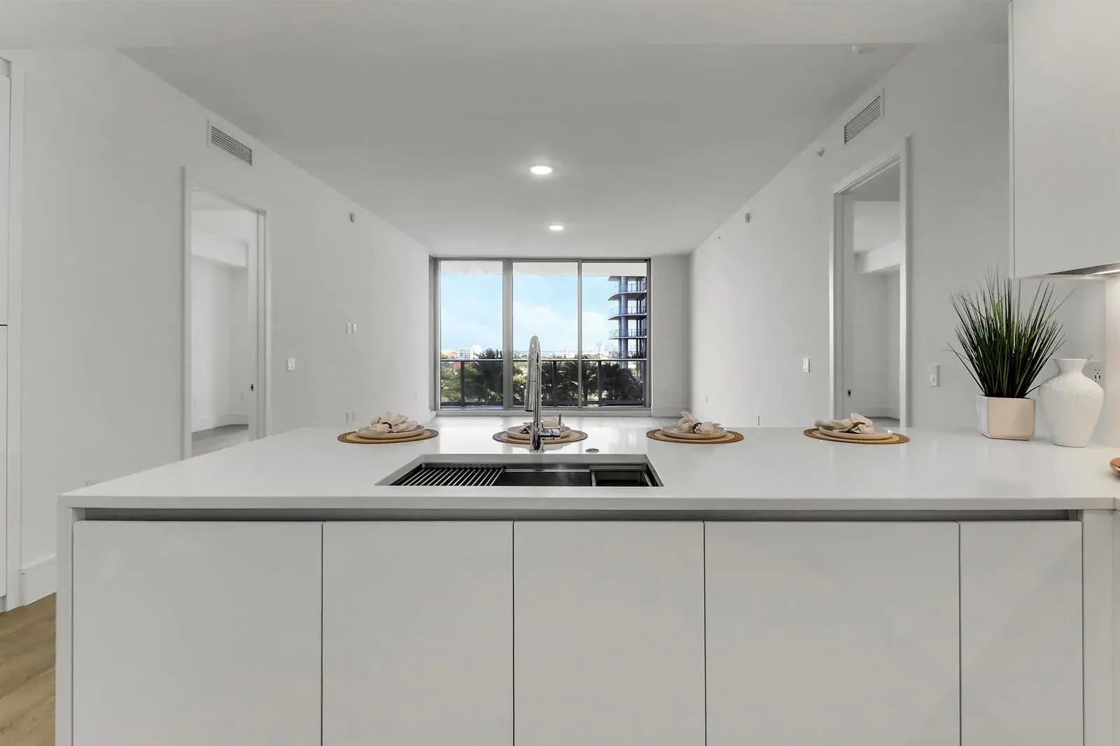 220 Lake Shore Drive # 815, Lake Park FL 33403 photo 4