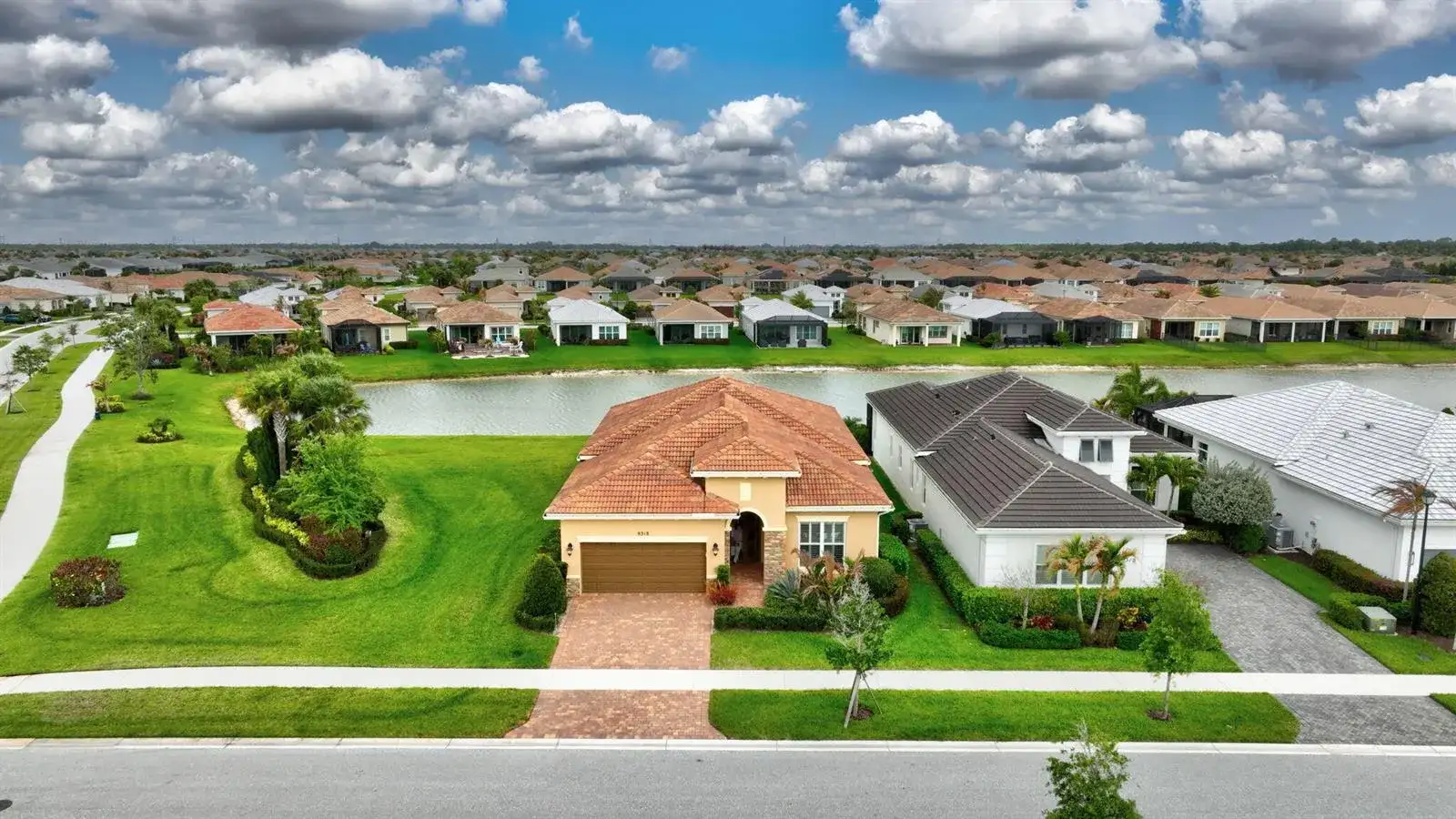 9318 SW Miracoli Way, Port St. Lucie FL 34987 photo 4