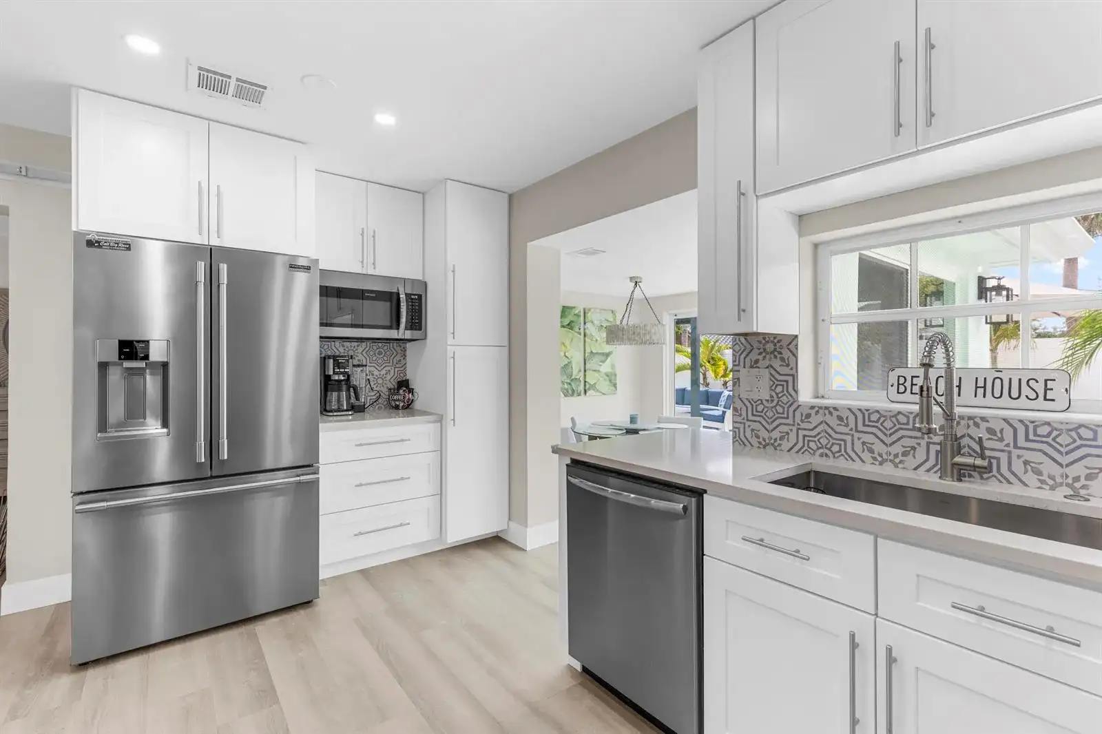 612 SE 10th Avenue, Deerfield Beach FL 33441 photo 5