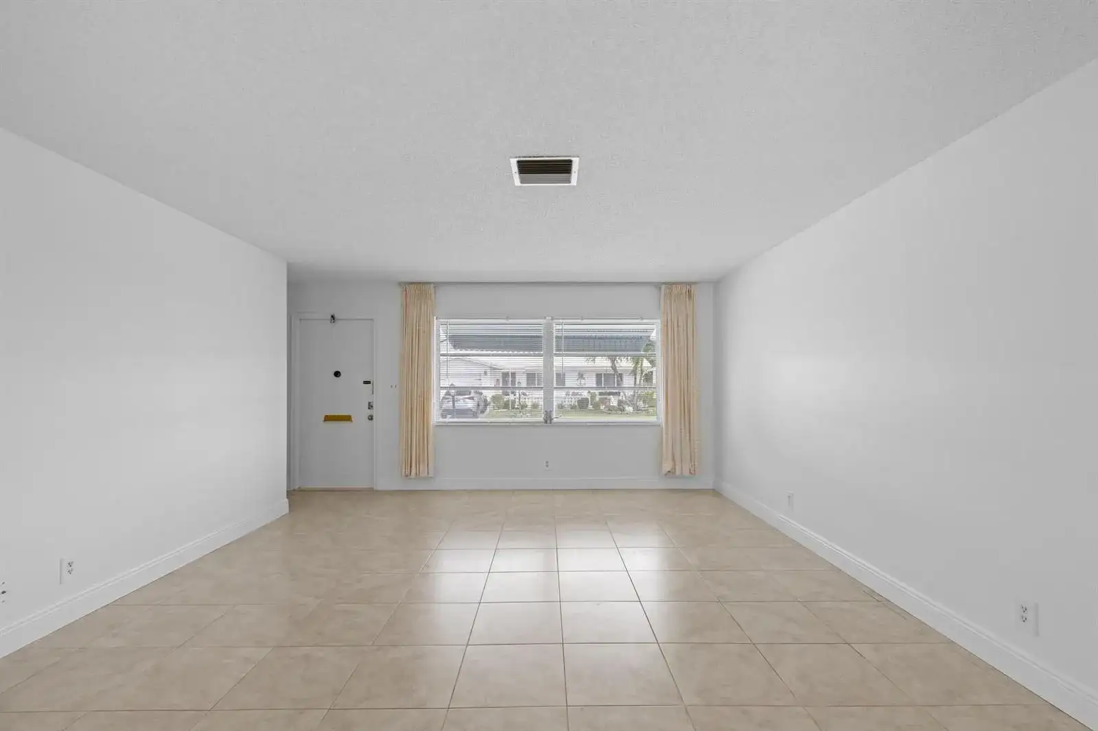1714 SW 19th Drive, Boynton Beach FL 33426 photo 3