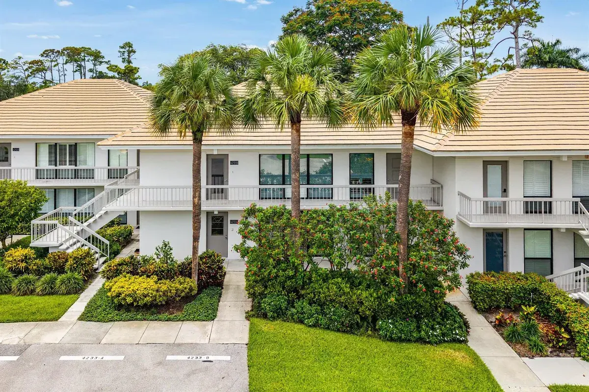 4233 A Quail Ridge Drive N, Boynton Beach FL 33436