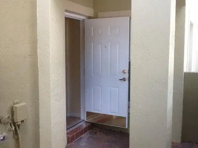 101 Lake Monterey Circle, Boynton Beach FL 33426 photo 4