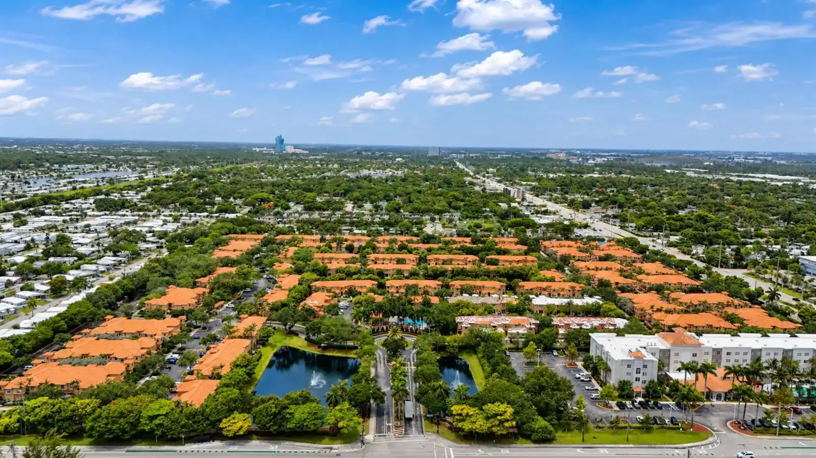2154 Anchor Court, Dania Beach FL 33312
