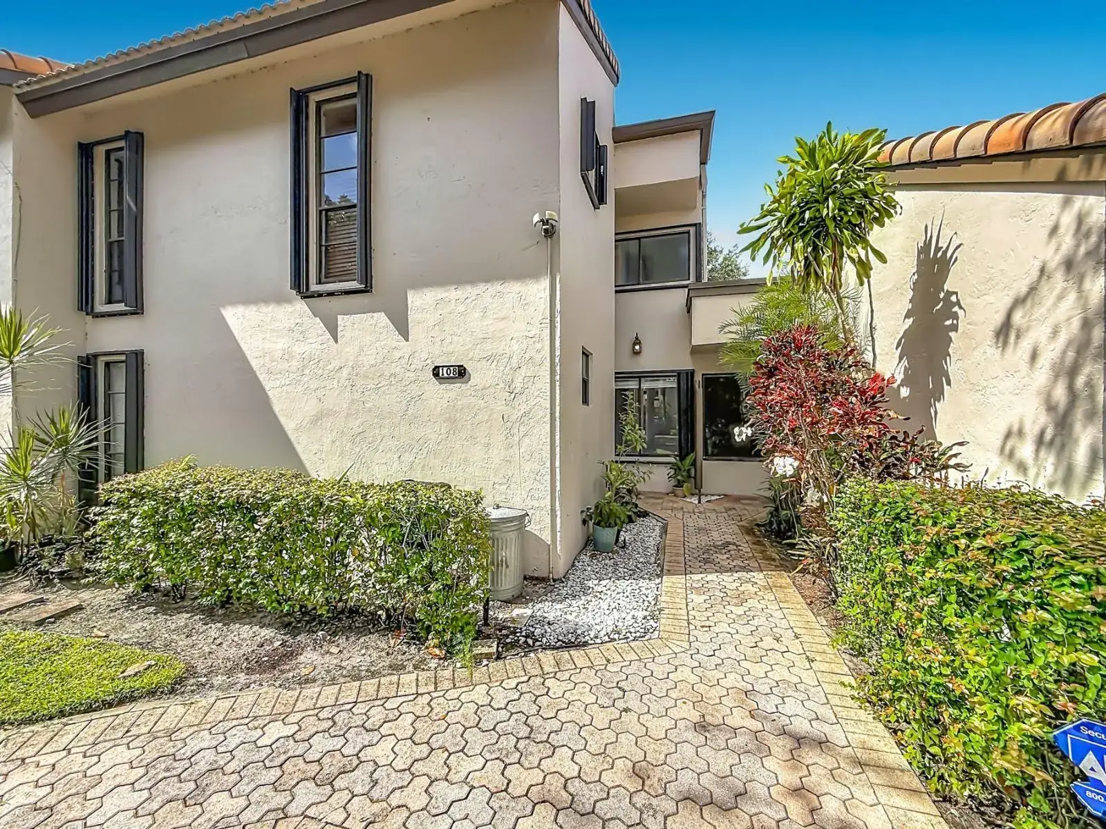 9701 N New River Canal Road # 108b, Plantation FL 33324