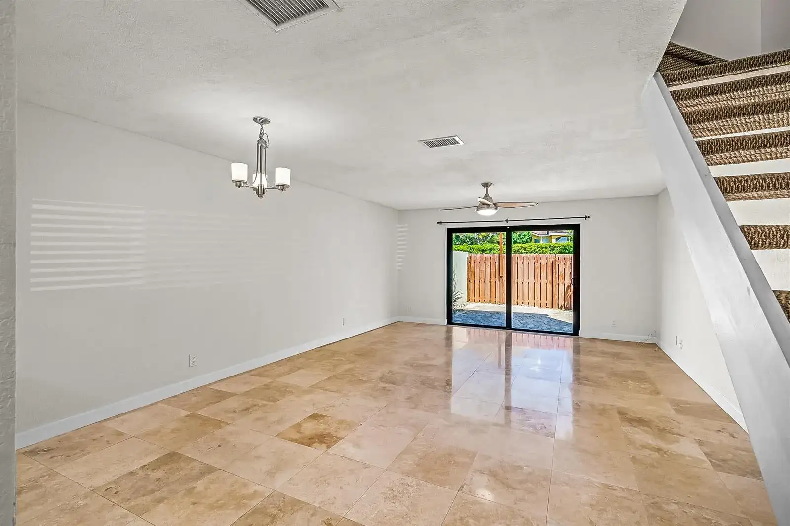 2700 S Oakland Forest Drive # 305, Oakland Park FL 33309 photo 2