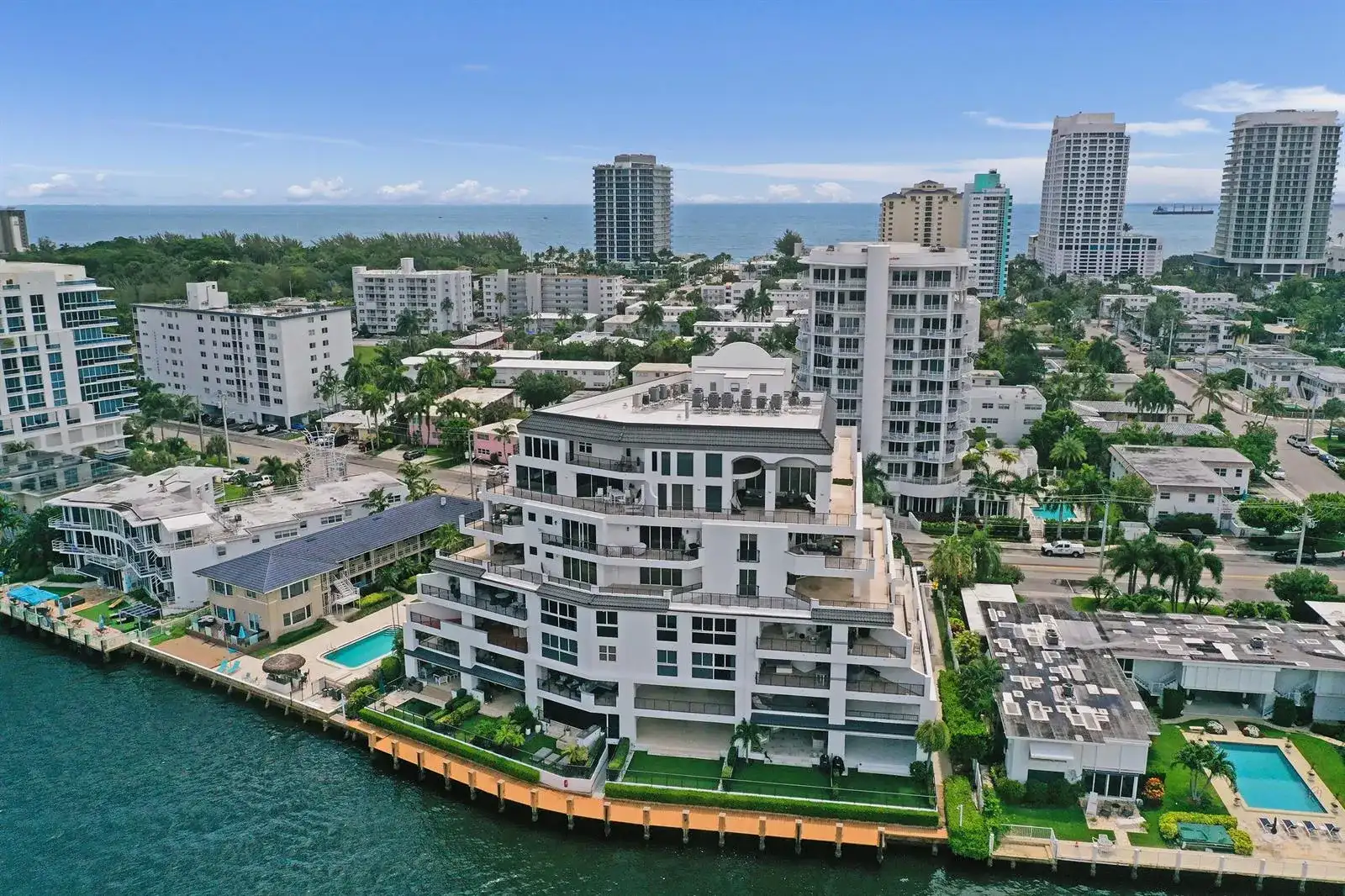 615 Bayshore Drive # 402, Fort Lauderdale FL 33304 photo 2