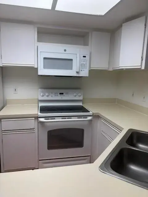 9144 W Atlantic Boulevard # 817, Coral Springs FL 33071