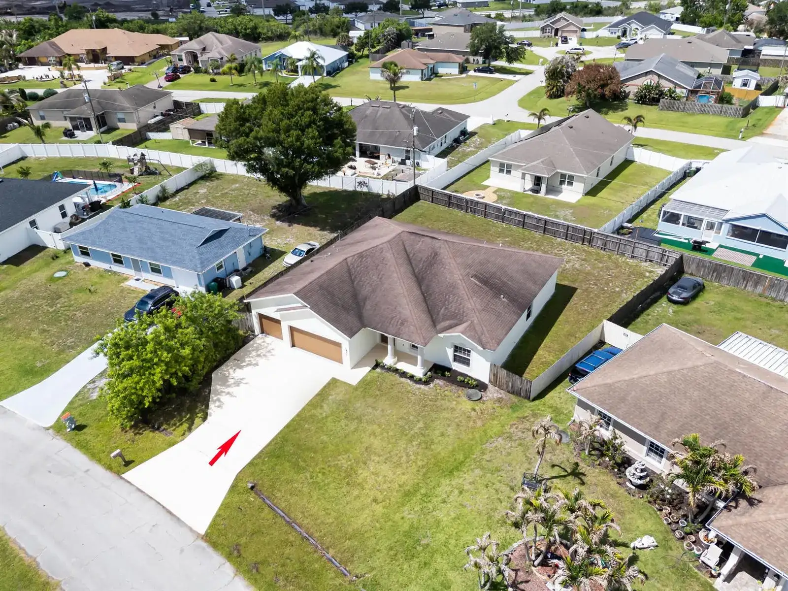 232 SW Aldoro Place, Port St. Lucie FL 34953 photo 4