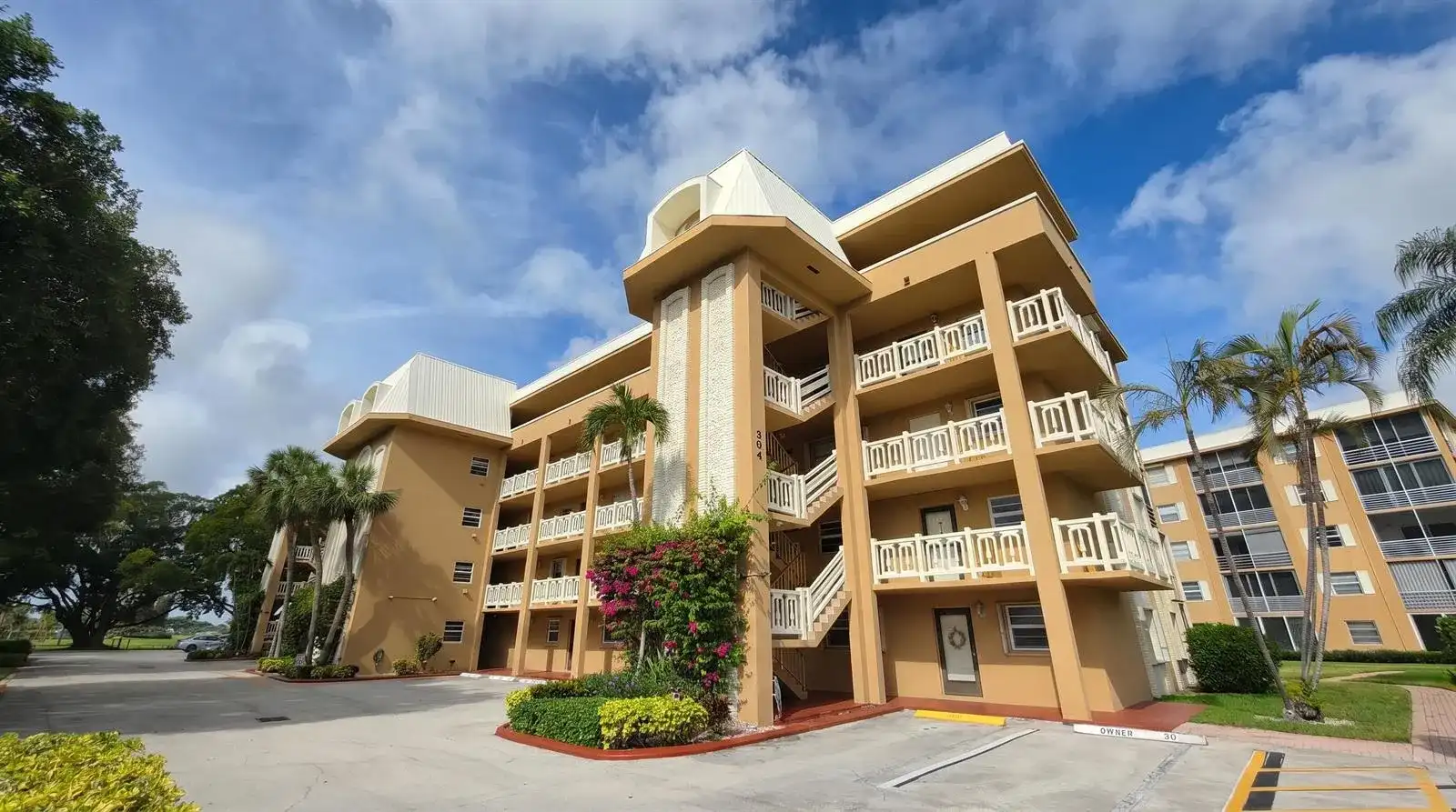 304 Golfview Road # 304, North Palm Beach FL 33408