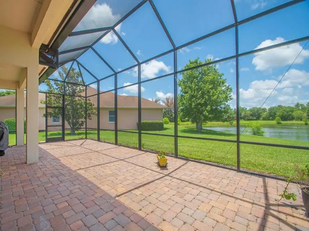 4405 65th Drive, Vero Beach FL 32967 photo 3
