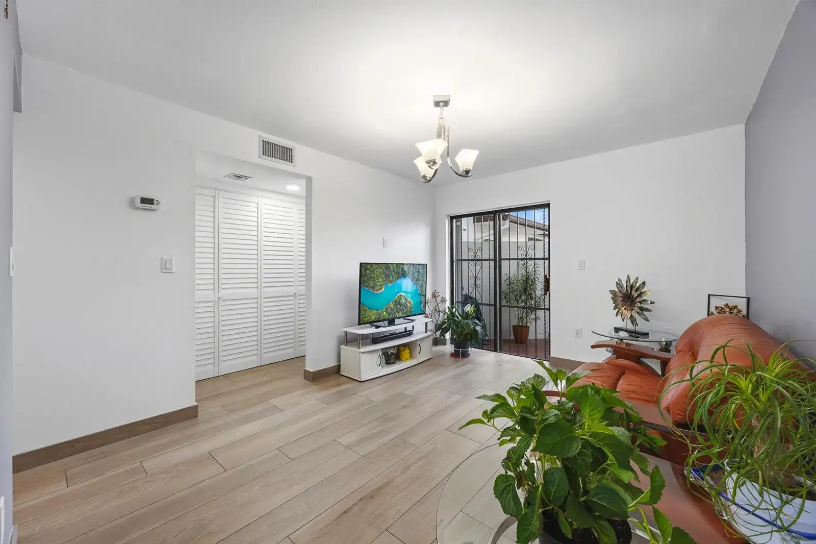 1461 SW 124th Court # c, Miami FL 33184 photo 4