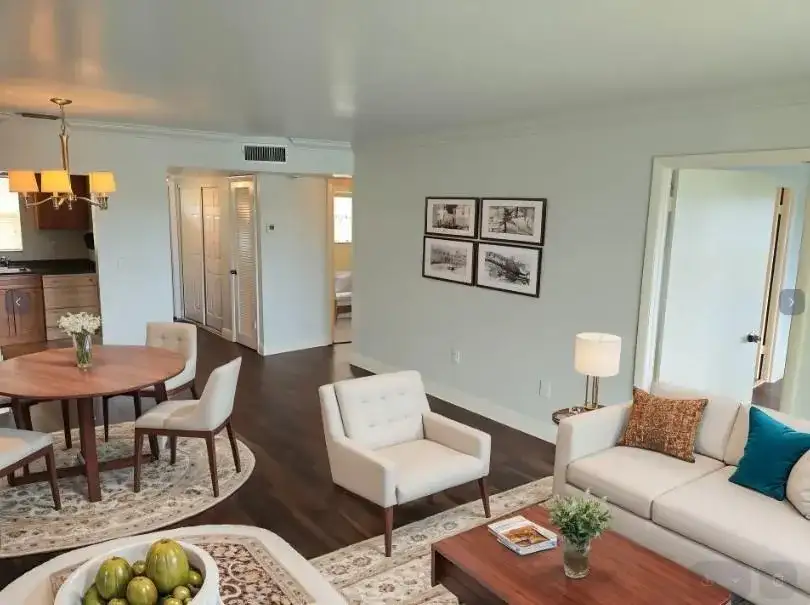 8225 Sunrise Lakes Boulevard # 303, Sunrise FL 33322 photo 2