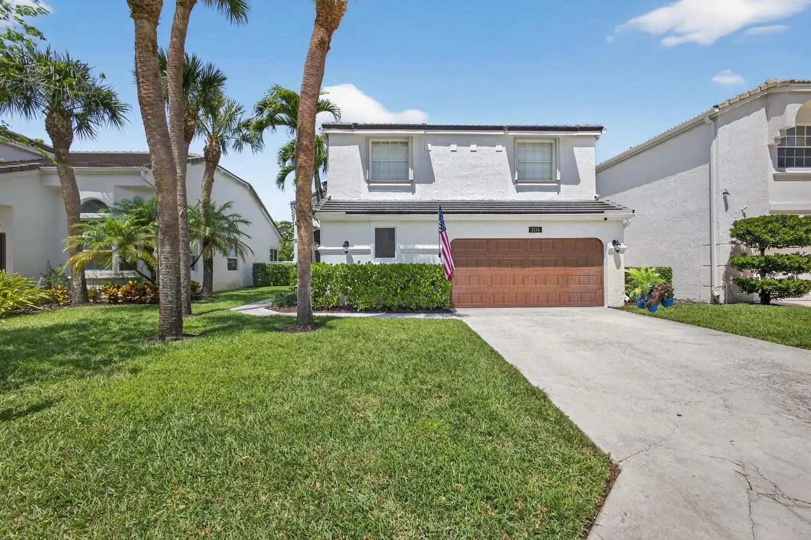 2114 Chagall Circle, West Palm Beach FL 33409 photo 2