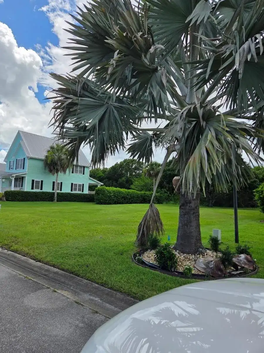 6385 Tropical Way, Vero Beach FL 32967 photo 5
