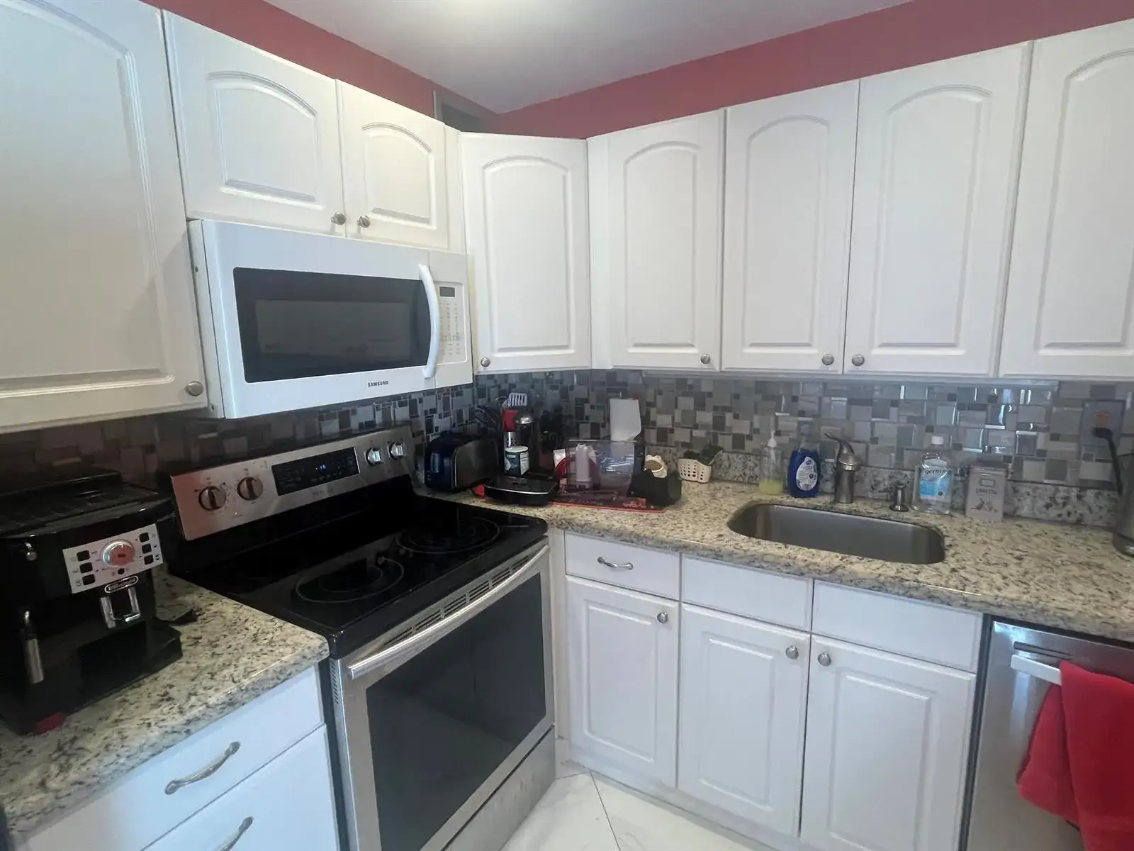526 Normandy K, Delray Beach FL 33484 photo 4