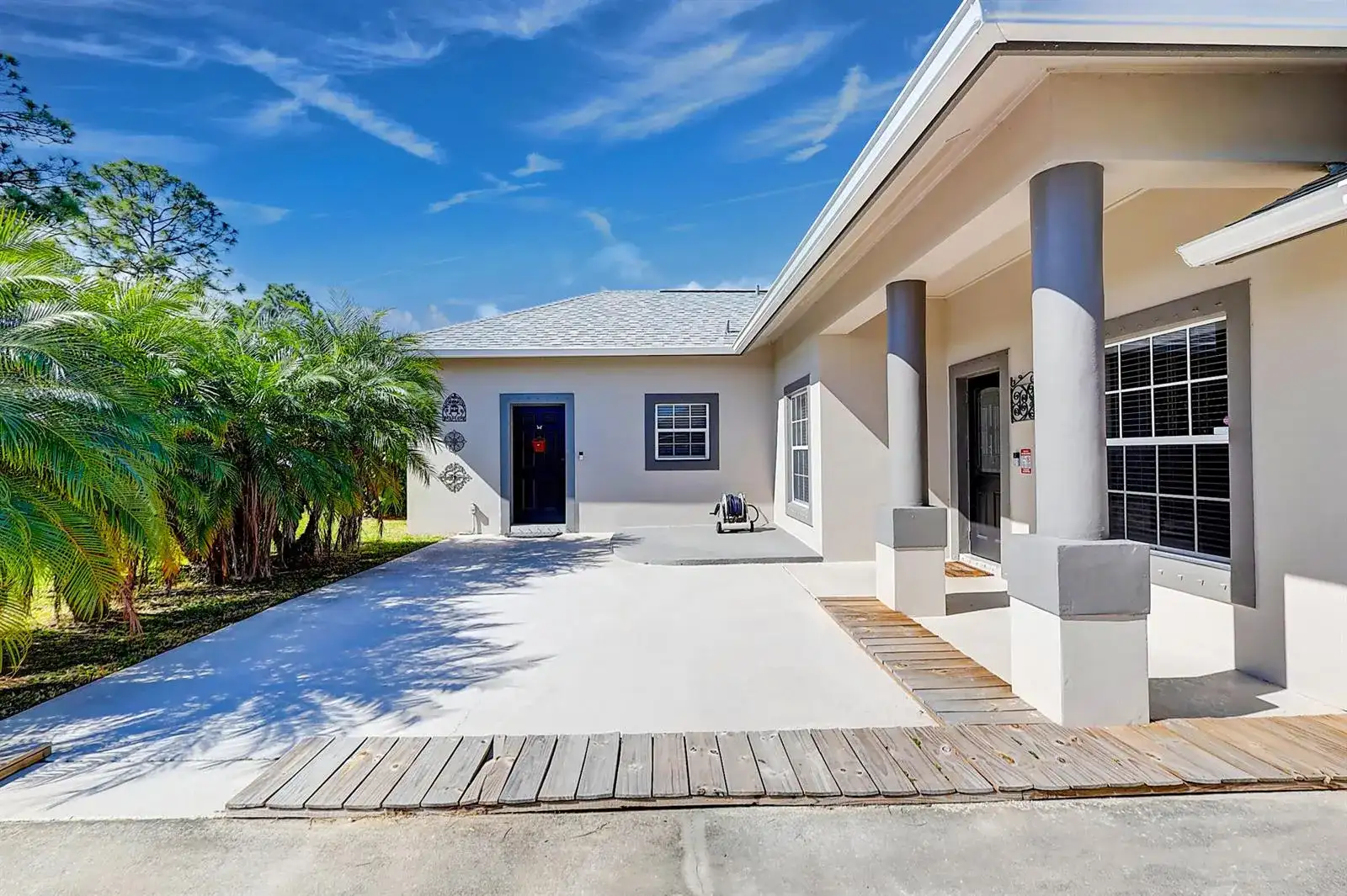 256 SW Ridgecrest Drive, Port St. Lucie FL 34953 photo 3