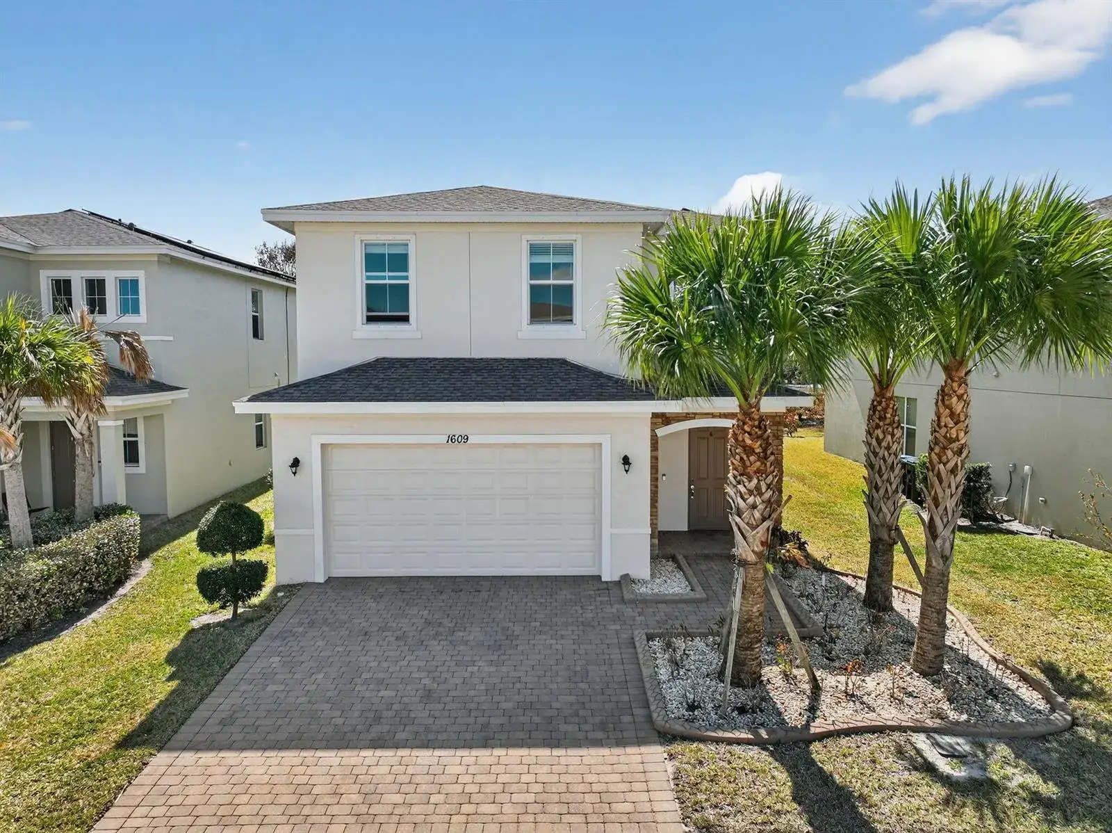 1609 NW Cataluna Circle, Port St. Lucie FL 34986