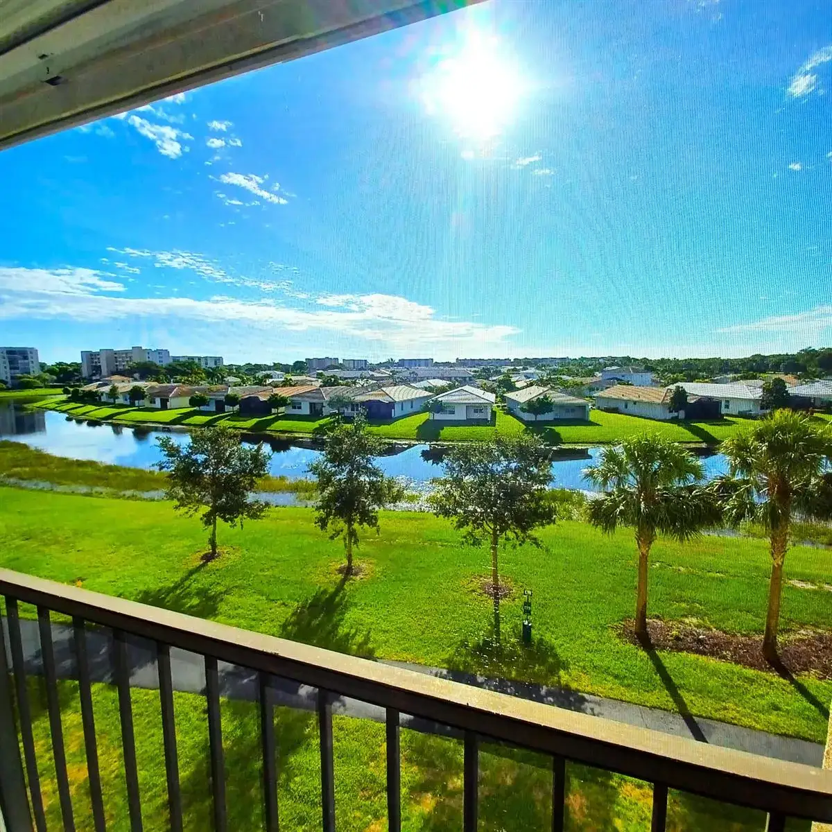 7260 Kinghurst Drive # 406, Delray Beach FL 33446