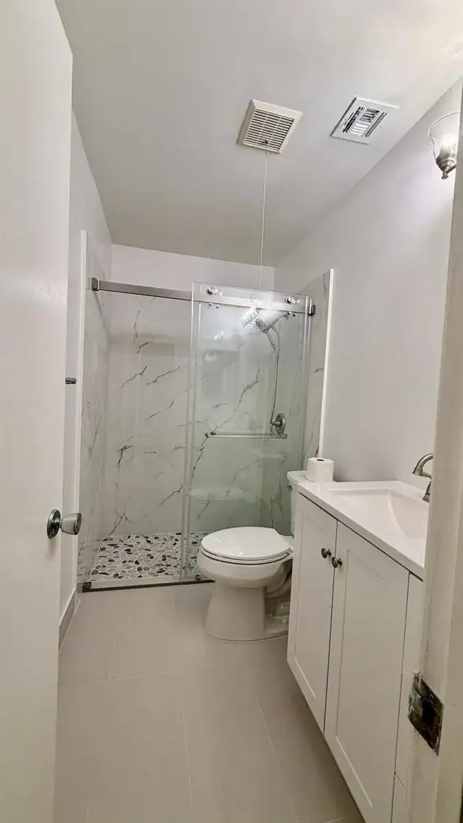 9121 E Highland Pines Drive, Palm Beach Gardens FL 33418 photo 3