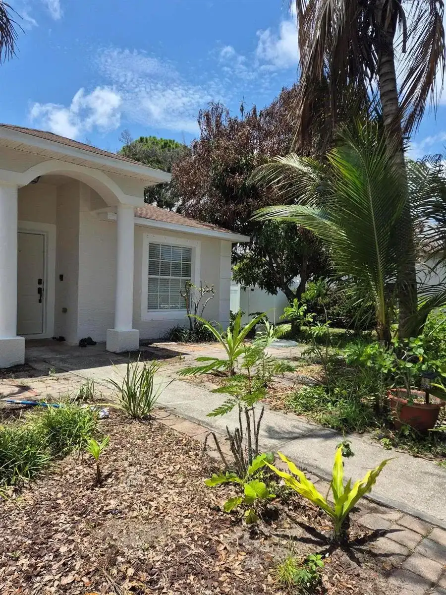 2282 SW Savona Boulevard, Port St. Lucie FL 34953