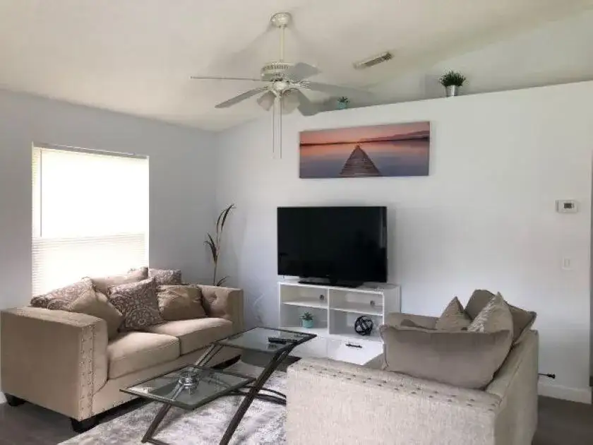 2812 Stoneway Lane Unit B, Fort Pierce FL 34982 photo 3