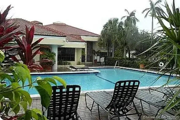 2445 SW 18th Terrace # 703, Fort Lauderdale FL 33315