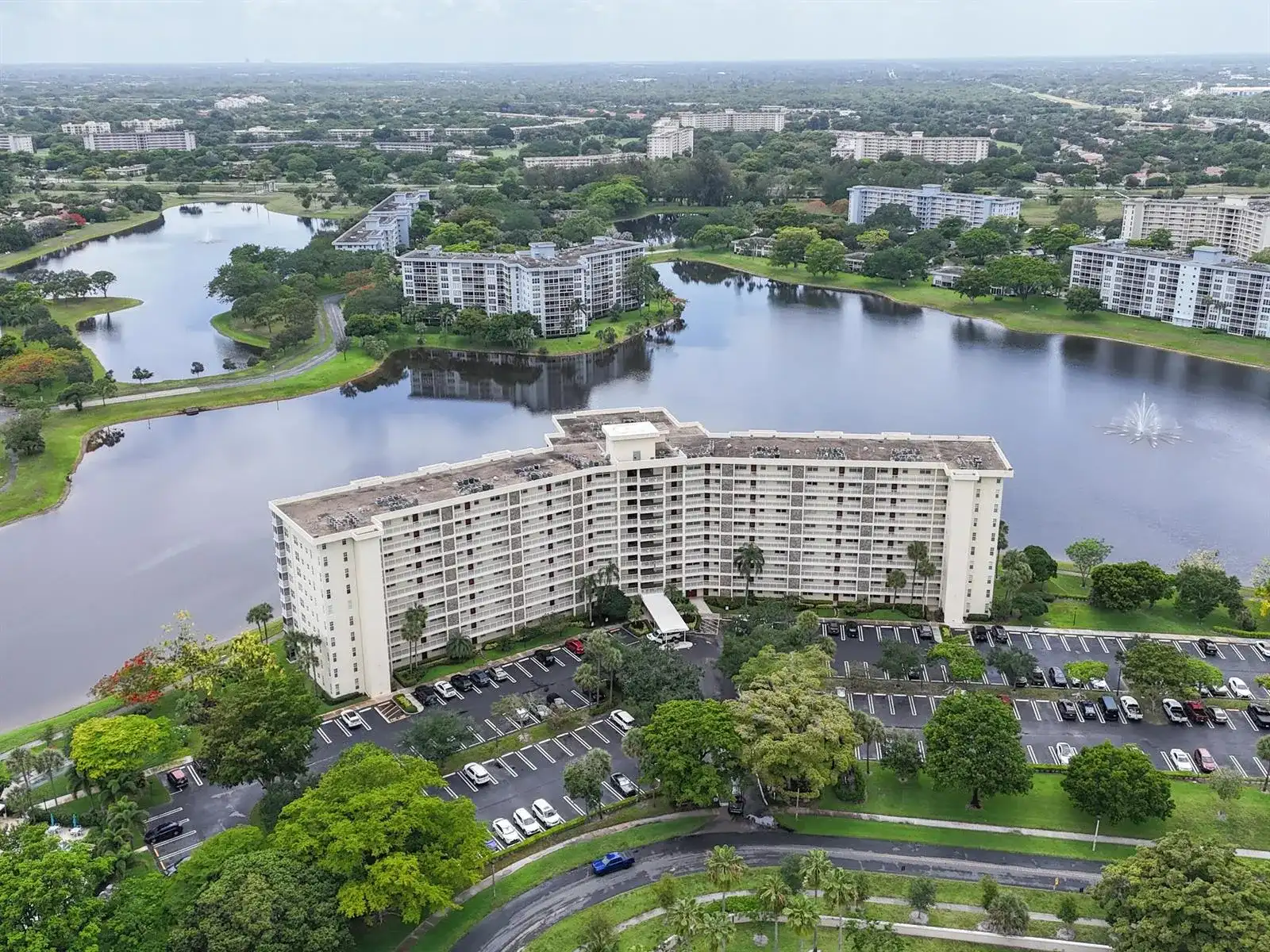 3095 N Course Drive # 409, Pompano Beach FL 33069