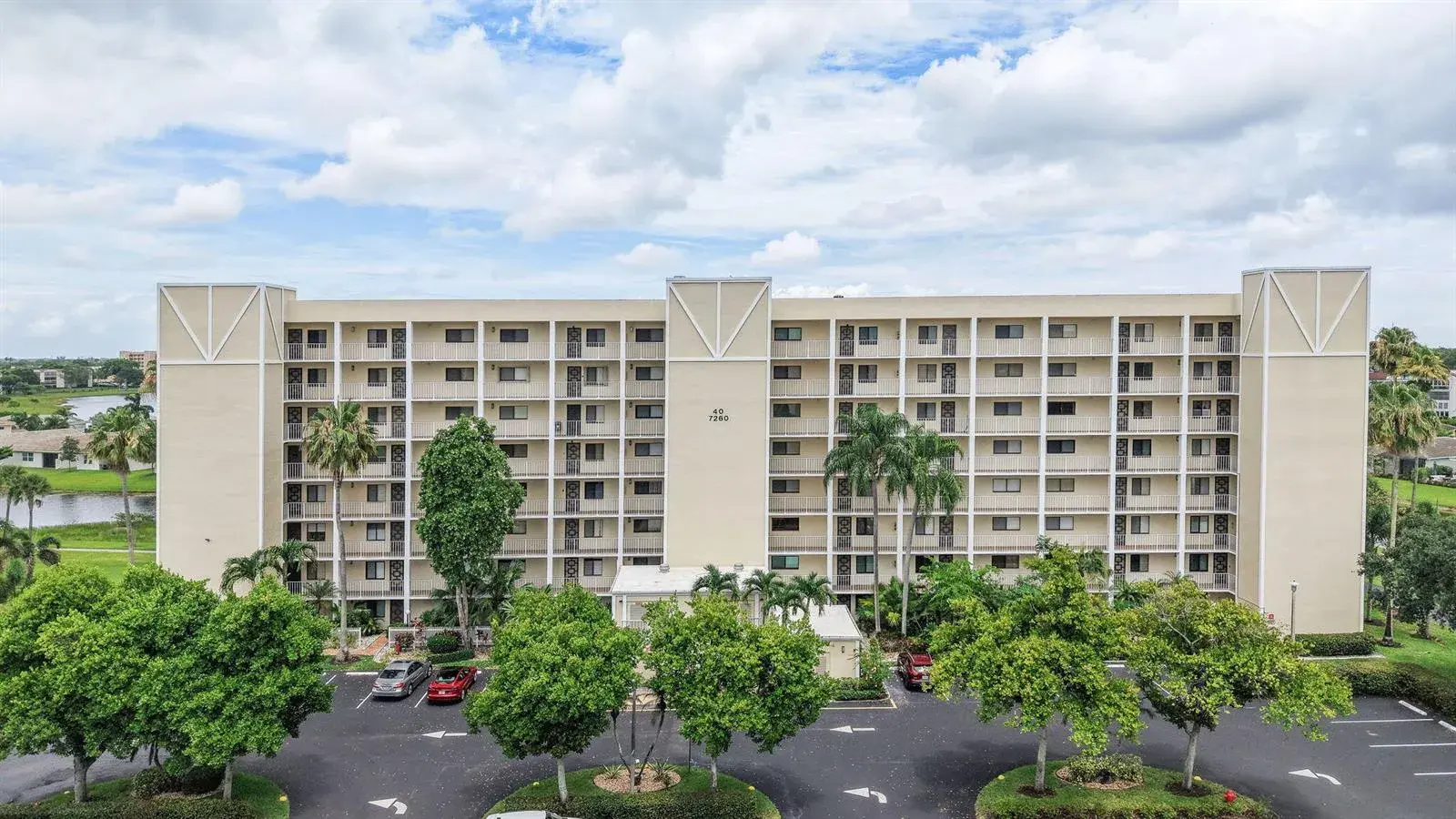 7260 Kinghurst Drive # 205, Delray Beach FL 33446