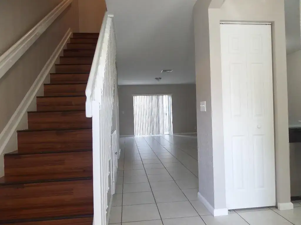 862 Summit Lake Drive, West Palm Beach FL 33406 photo 3