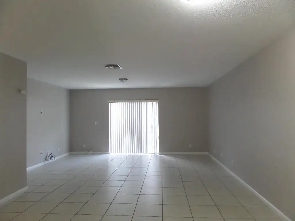 862 Summit Lake Drive, West Palm Beach FL 33406 photo 4