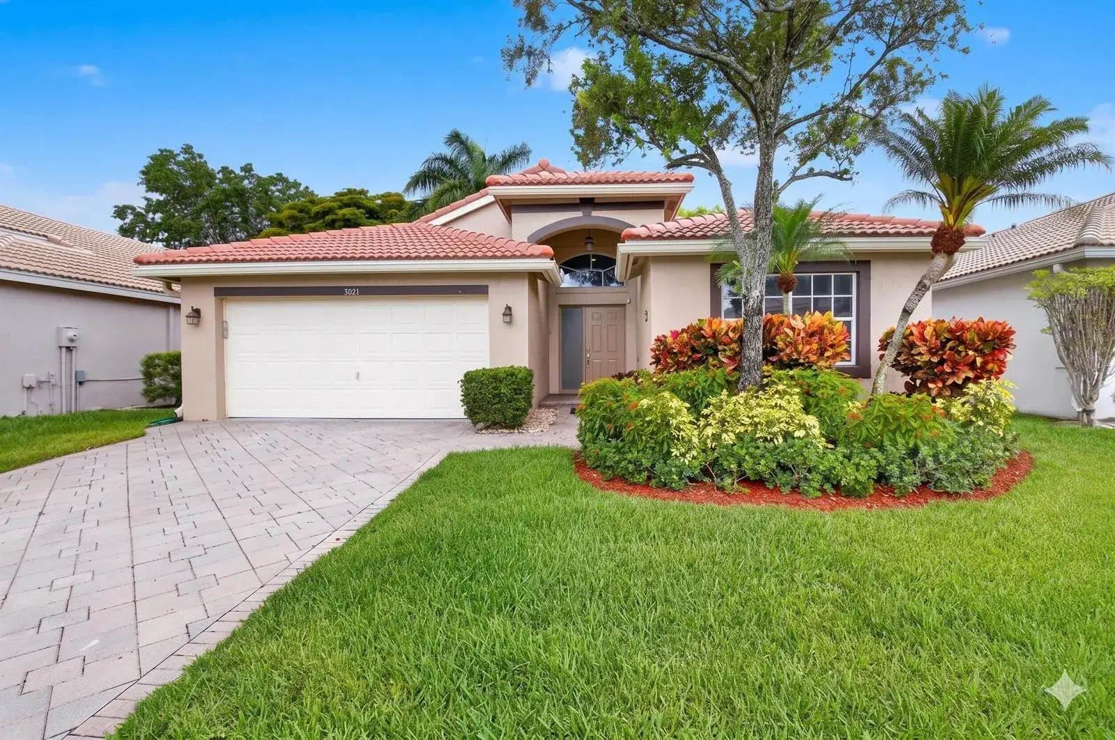 5891 Royal Isles Boulevard, Boynton Beach FL 33437