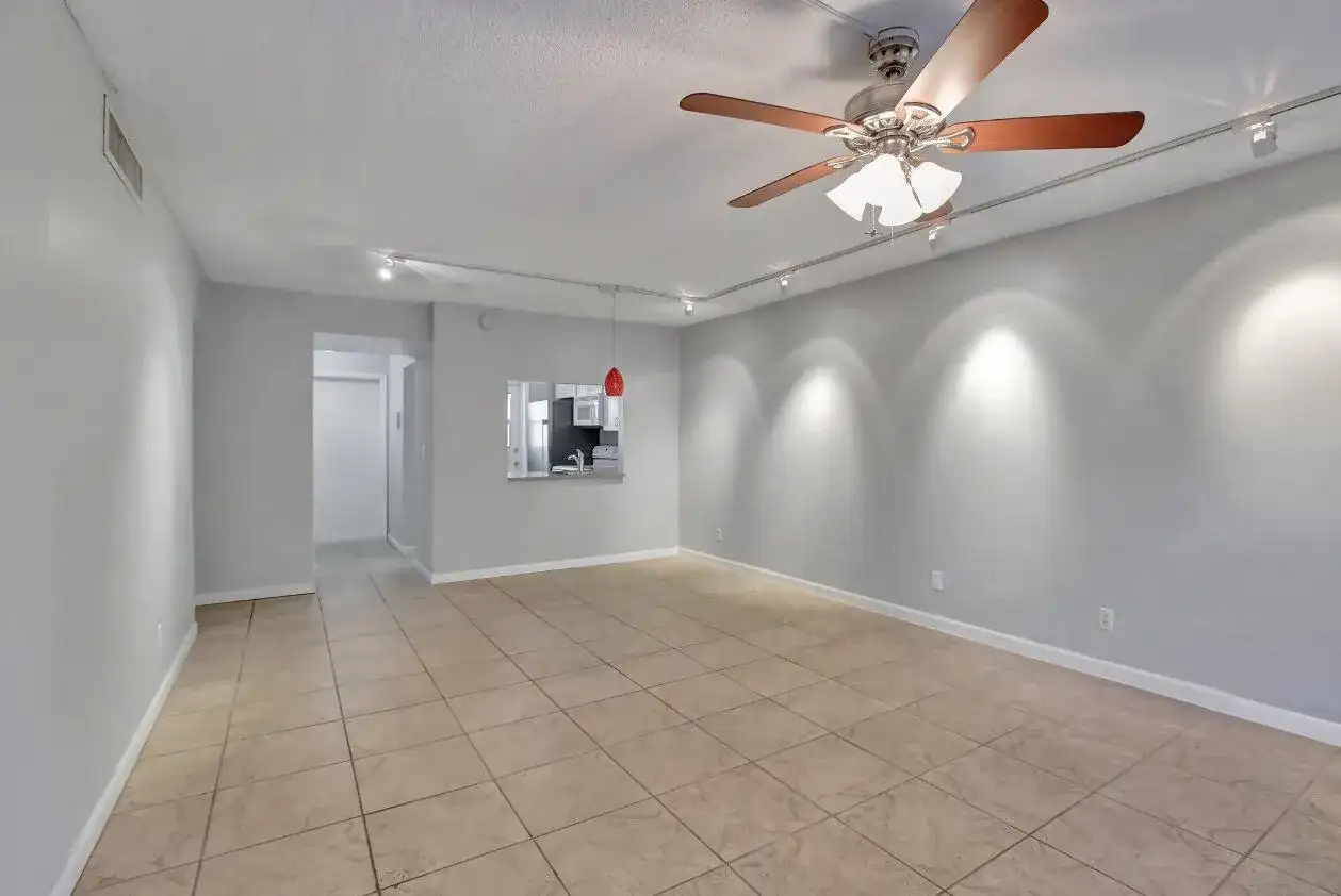 4025 N Federal Highway # 212a, Oakland Park FL 33308 photo 3