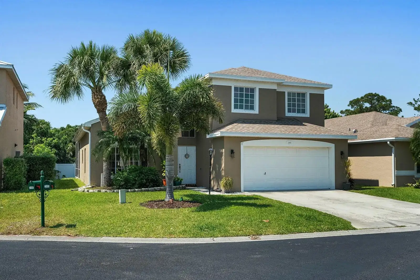 2480 SE Springtree Place, Stuart FL 34997 photo 2