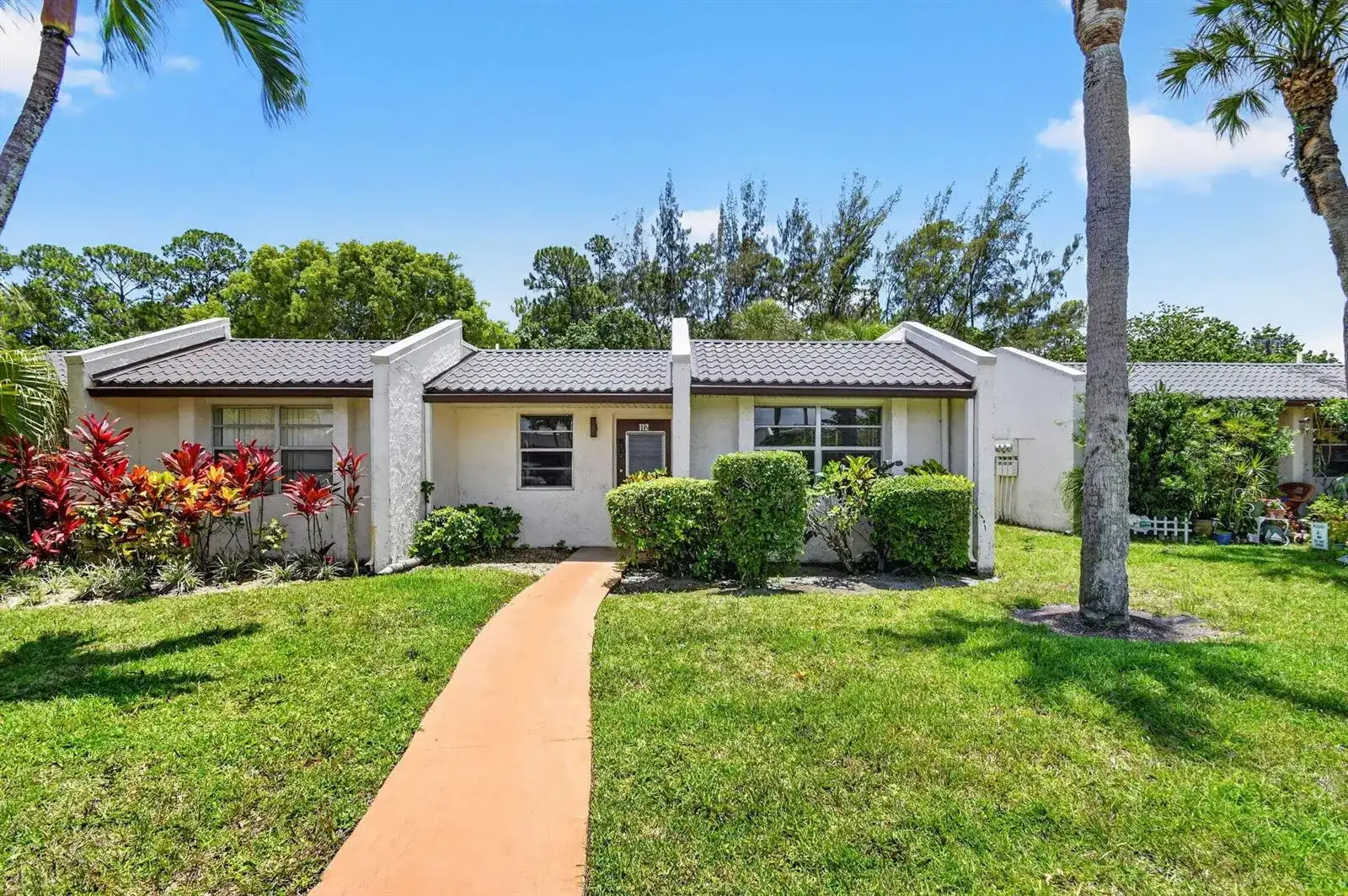 112 Lake Olive Drive, Royal Palm Beach FL 33411 photo 2